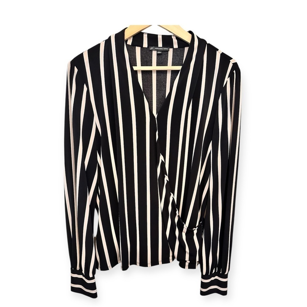 EUC Adrianna Papell Black and White Striped Women's Top